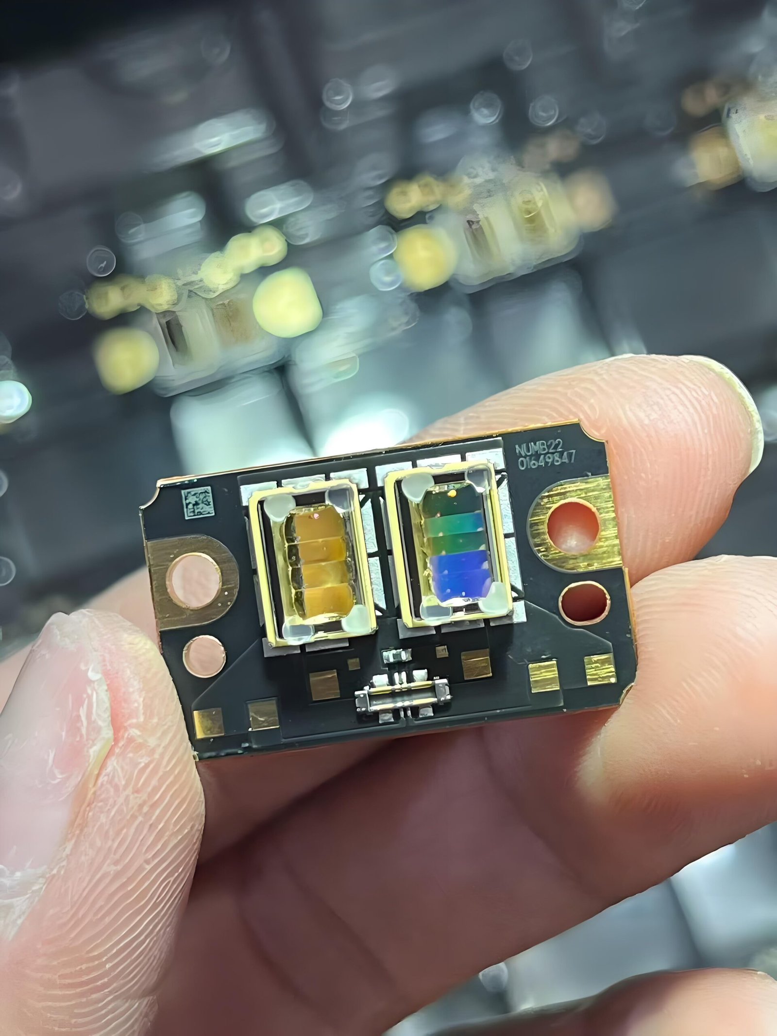 Nichia NUMB22 multiple laser diode array, include R, G, B laser diode