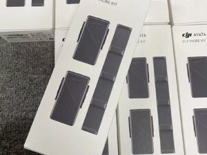 DJI avata fly more kit, 2 batteries and 1 charging hub