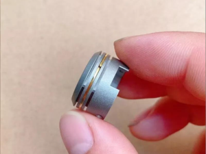 DJI Mavic Pro Platinum Gimbal Camera Lens Case Side view of DJI Mavic Pro Platinum Camera Lens Case